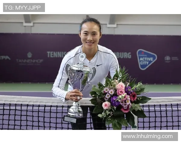 武汉排球队逆袭之路揭秘：从低谷到巅峰的奋斗与荣耀